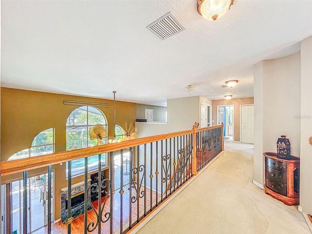 1858 LONGVIEW LN, Tarpon Springs, FL 34689