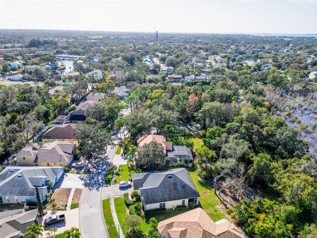 1858 LONGVIEW LN, Tarpon Springs, FL 34689