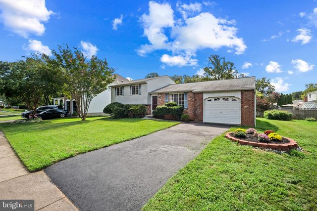 9715 WATER OAK DR, Fairfax, VA 22031