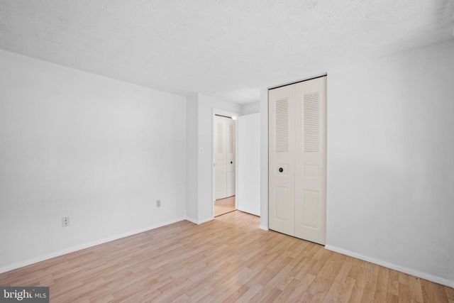 9715 WATER OAK DR, Fairfax, VA 22031
