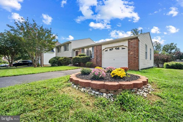 9715 WATER OAK DR, Fairfax, VA 22031