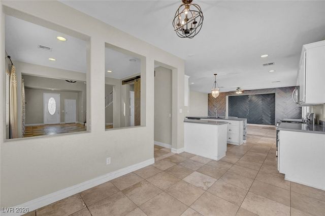 3556 Tundra Swan Street, Las Vegas, NV 89122