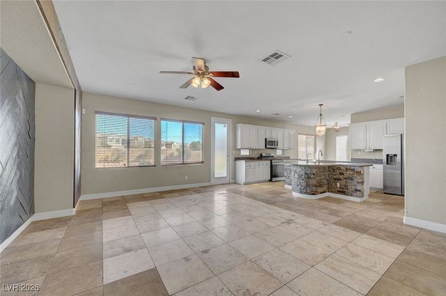 3556 Tundra Swan Street, Las Vegas, NV 89122