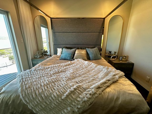 300 CATFISH Road, Elephant Butte, NM 87935