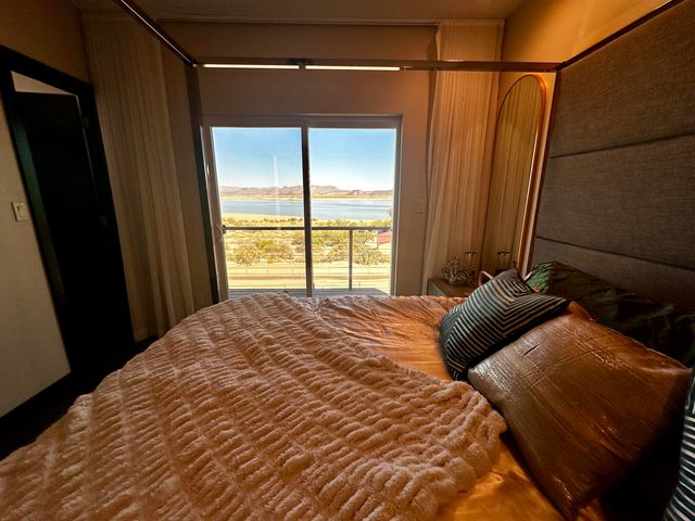 300 CATFISH Road, Elephant Butte, NM 87935