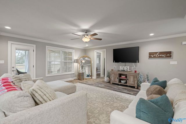 10504 Wall Triana Hwy, Toney, AL 35773