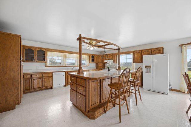 4431 Riggs Road, Pikeville, TN 37367