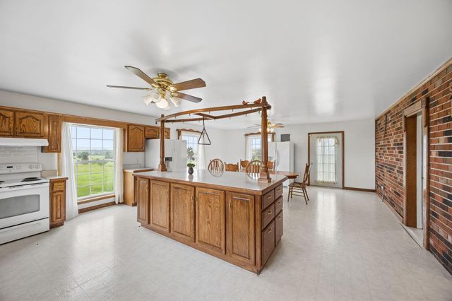4431 Riggs Road, Pikeville, TN 37367