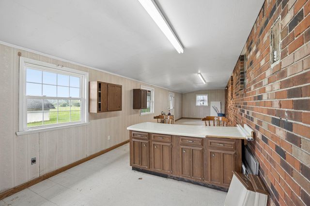 4431 Riggs Road, Pikeville, TN 37367