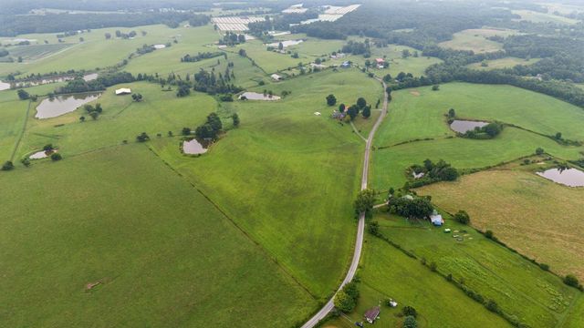 4431 Riggs Road, Pikeville, TN 37367