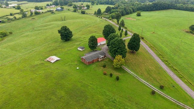 4431 Riggs Road, Pikeville, TN 37367