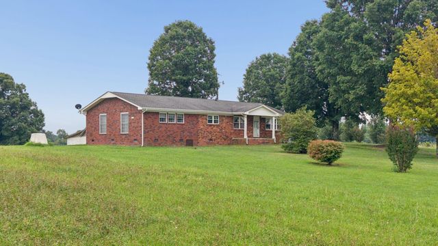 4431 Riggs Road, Pikeville, TN 37367