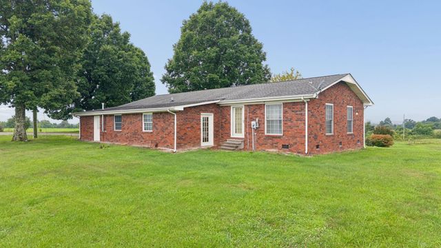 4431 Riggs Road, Pikeville, TN 37367
