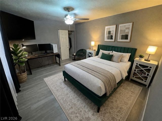 2477 Vallarta Circle, Las Vegas, NV 89121