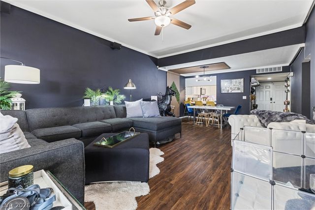 2477 Vallarta Circle, Las Vegas, NV 89121