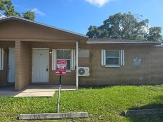 1306 E 137TH AVENUE B, Tampa, FL 33613