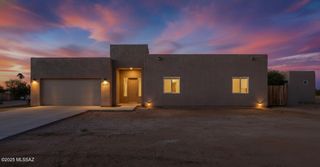 4739 E 4th Street, Tucson, AZ 85711