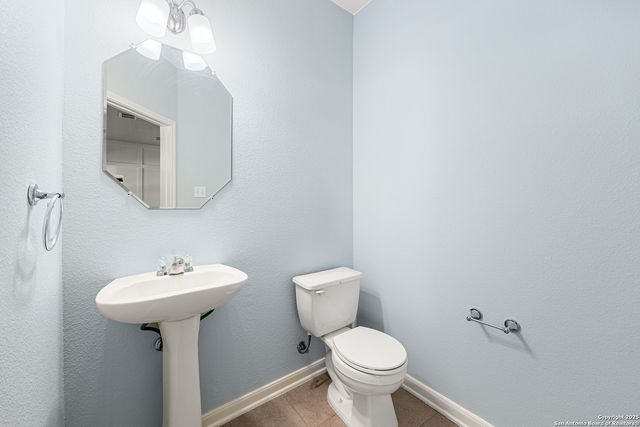 9030 Gull Lake, San Antonio, TX 78245