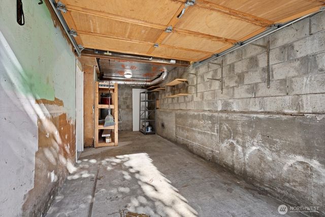 3226 48th Avenue SW, Seattle, WA 98116