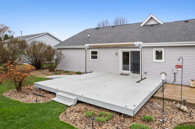 537 Erma Drive, Lake Holiday, IL 60552