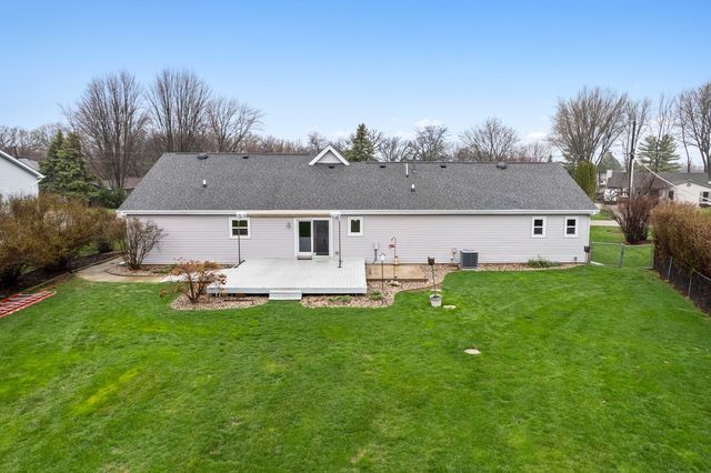 537 Erma Drive, Lake Holiday, IL 60552