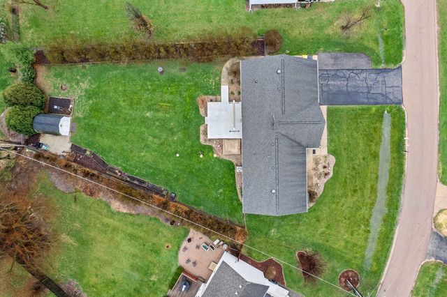 537 Erma Drive, Lake Holiday, IL 60552