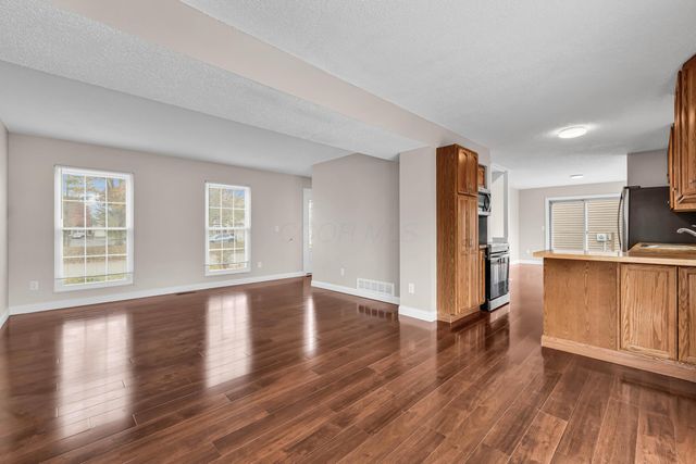 5066 Ivywild Avenue, Hilliard, OH 43026