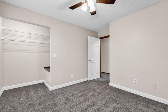 5066 Ivywild Avenue, Hilliard, OH 43026