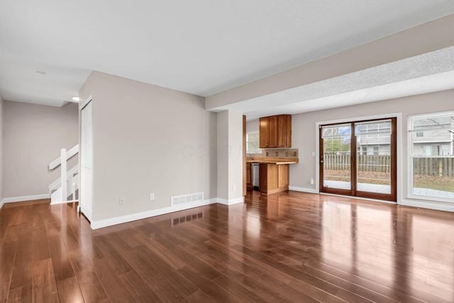 5066 Ivywild Avenue, Hilliard, OH 43026