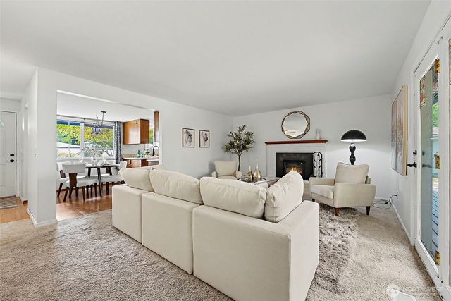 18852 SE 244th Place, Covington, WA 98042
