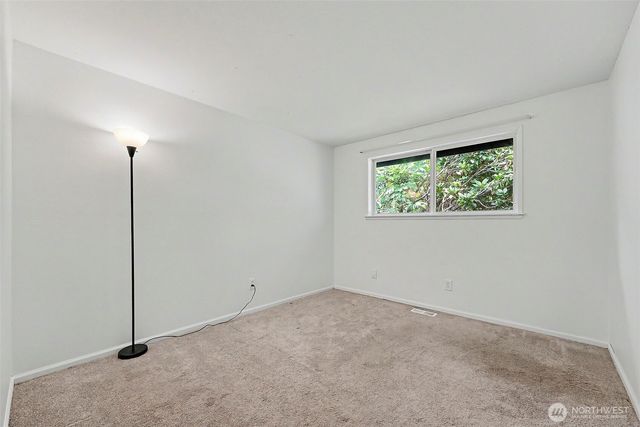 18852 SE 244th Place, Covington, WA 98042