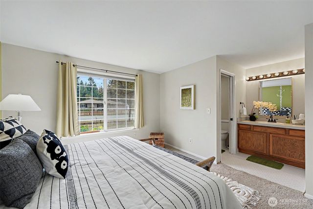 18852 SE 244th Place, Covington, WA 98042