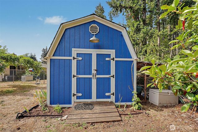 18852 SE 244th Place, Covington, WA 98042