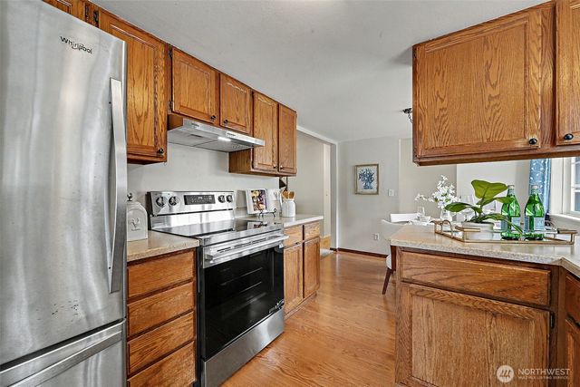 18852 SE 244th Place, Covington, WA 98042