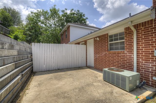 723 Woodcrest Circle, New Braunfels, TX 78130