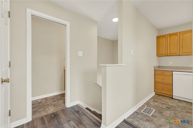723 Woodcrest Circle, New Braunfels, TX 78130