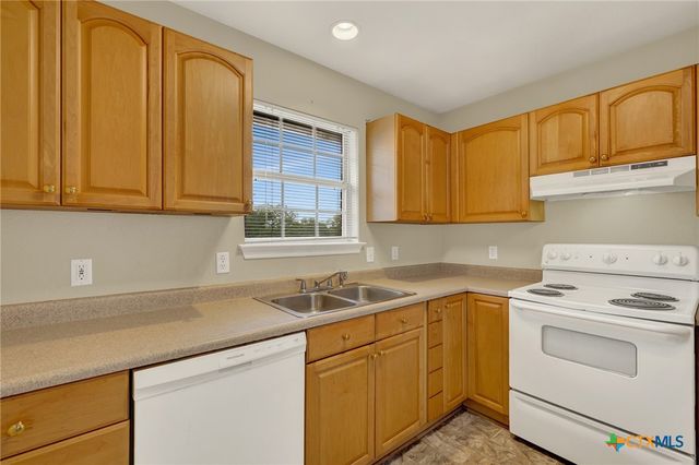 723 Woodcrest Circle, New Braunfels, TX 78130
