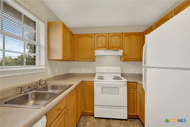 723 Woodcrest Circle, New Braunfels, TX 78130