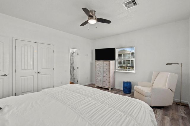 103 W Palm Street, Surfside Beach, TX 77541