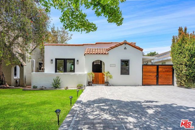 2015 Malcolm Avenue, Los Angeles, CA 90025