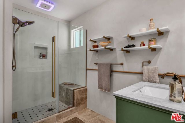2015 Malcolm Avenue, Los Angeles, CA 90025