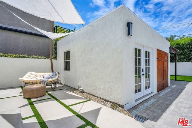 2015 Malcolm Avenue, Los Angeles, CA 90025
