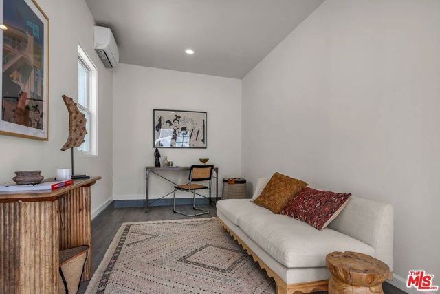 2015 Malcolm Avenue, Los Angeles, CA 90025