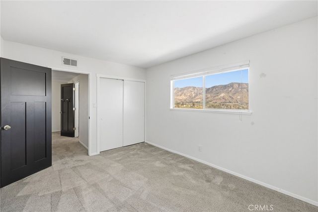468 E View, Santa Paula, CA 93060