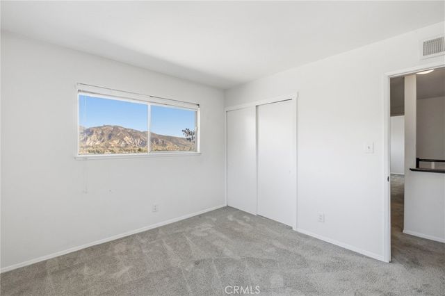 468 E View, Santa Paula, CA 93060