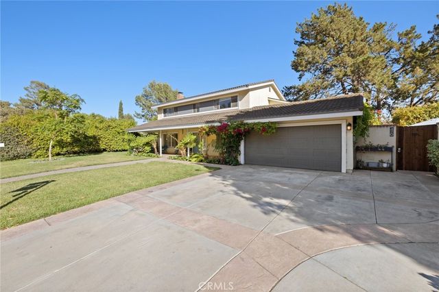 468 E View, Santa Paula, CA 93060