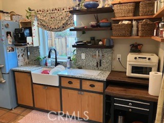 468 E View, Santa Paula, CA 93060