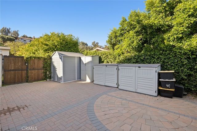 468 E View, Santa Paula, CA 93060