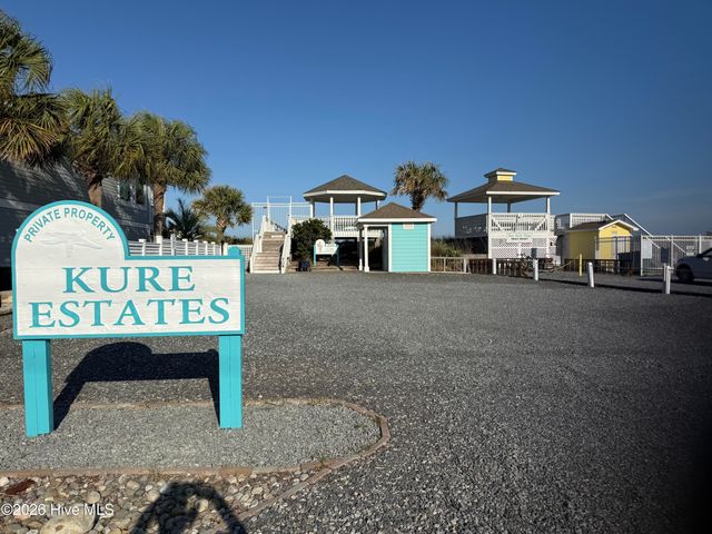 126 Heather Lane, Kure Beach, NC 28449