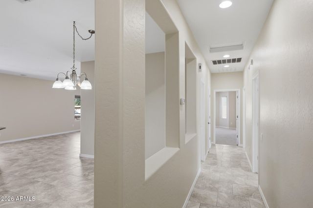 4607 S HASSETT Circle, Mesa, AZ 85212